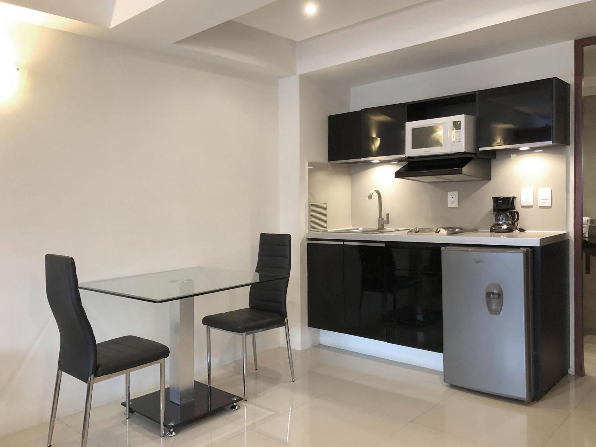 Suites Capri Reforma Angel 380 Mexikóváros Szoba fotó